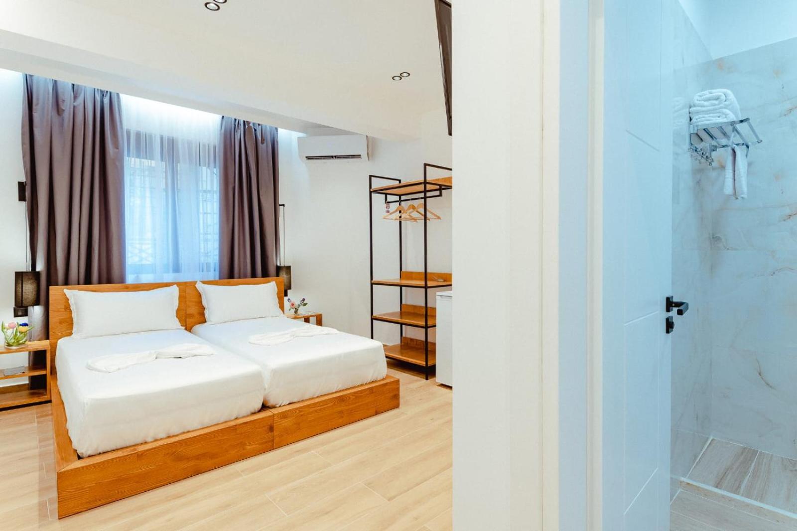Gloal Suites & Residence Sarande Exterior photo
