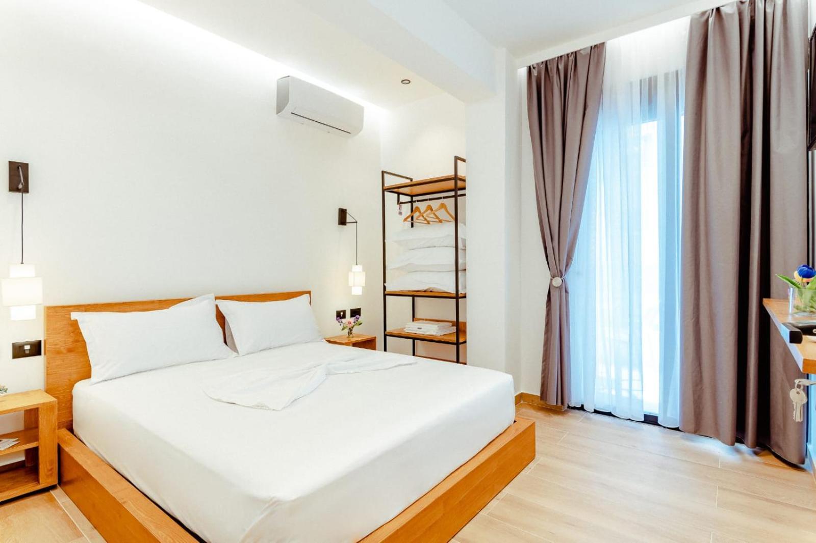 Gloal Suites & Residence Sarande Exterior photo