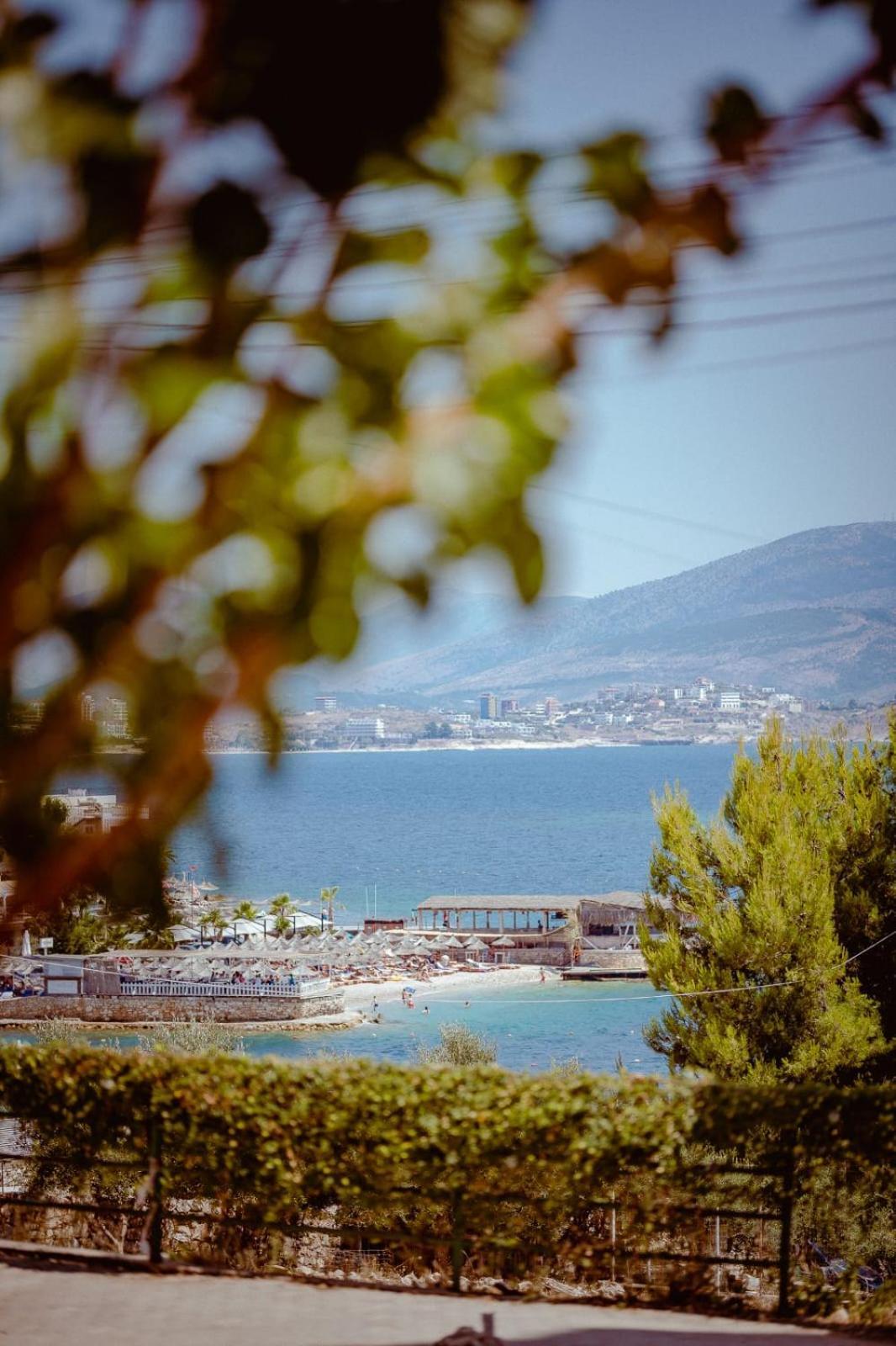 Gloal Suites & Residence Sarande Exterior photo